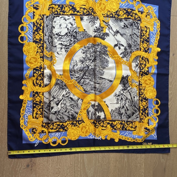 CELINE Paris scarf, navy with multicolor patterns - Picture 6 of 7